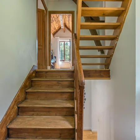 Chalet Whitmoore Argentiere - Walk To Grands Montets Sleeps 7 - Happy Rentals Chamonix