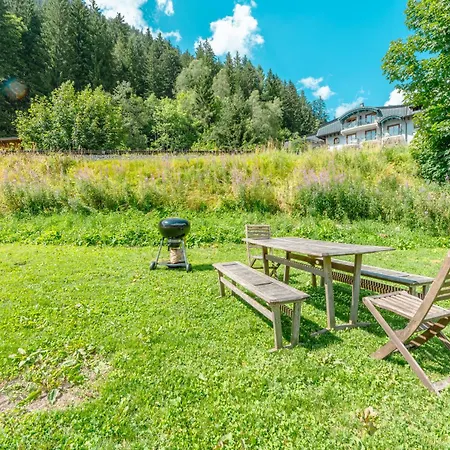 Chalet Whitmoore Argentiere - Walk To Grands Montets Sleeps 7 - Happy Rentals Chalet
