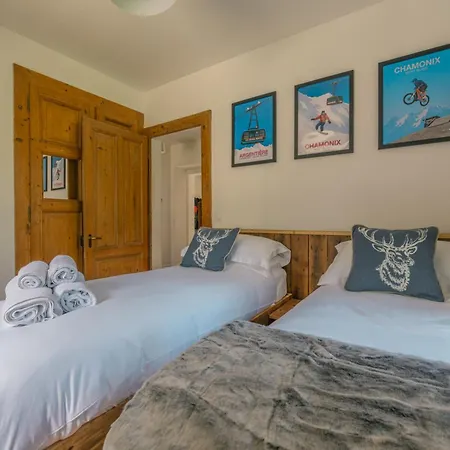Chalet Chalet Whitmoore Argentiere - Walk To Grands Montets Sleeps 7 - Happy Rentals